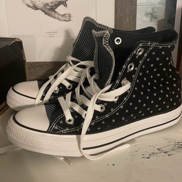 Converse 144825F Stars and Stripes Sneakers - Picture 7 of 9